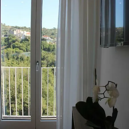 Alojamento de Acomodação e Pequeno-almoço Sunset House